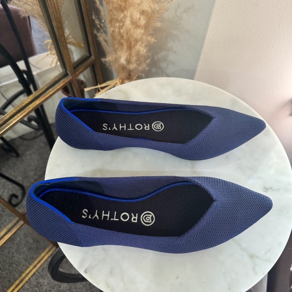 Rothy's The Point Maritime Navy Pointed Toe Slip On Shoes Washable Flats Size 7 - Picture 10 of 10